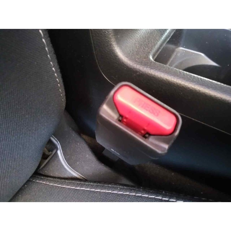 Recambio de enganche cinturon delantero derecho para subaru xv executive referencia OEM IAM - Gris 2