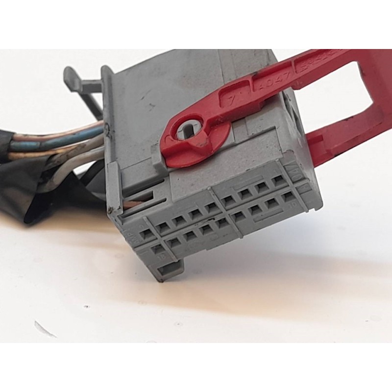 Recambio de retrovisor izquierdo para fiat stilo (192) 1.6 16v cat referencia OEM IAM 4