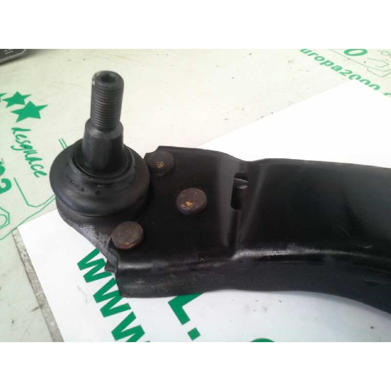 Recambio de brazo suspension inferior delantero izquierdo para volvo v70 familiar 2.4 diesel cat referencia OEM IAM 2