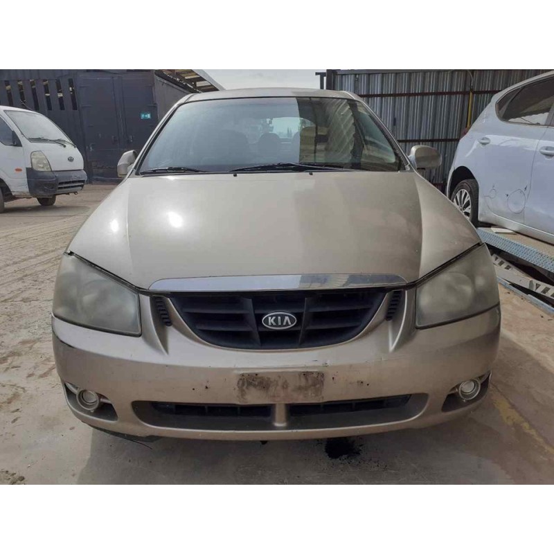 kia cerato del año 2005