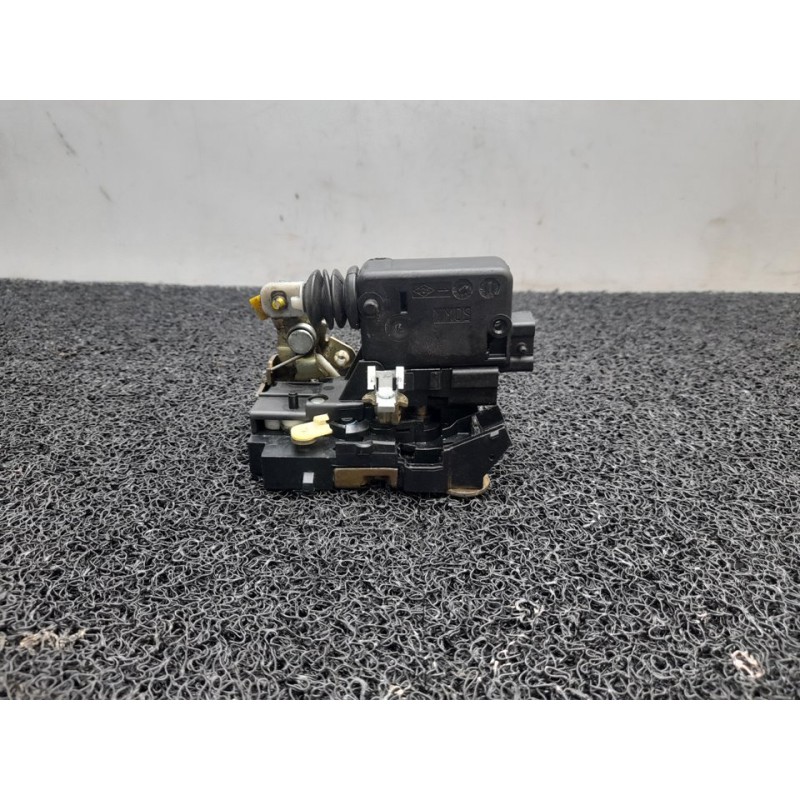 Recambio de cerradura puerta delantera derecha para renault kangoo (f/kc0) rte referencia OEM IAM   