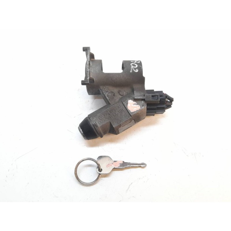 Recambio de antirrobo / llave contacto para volkswagen jetta (165/167) cl referencia OEM IAM 357905851  