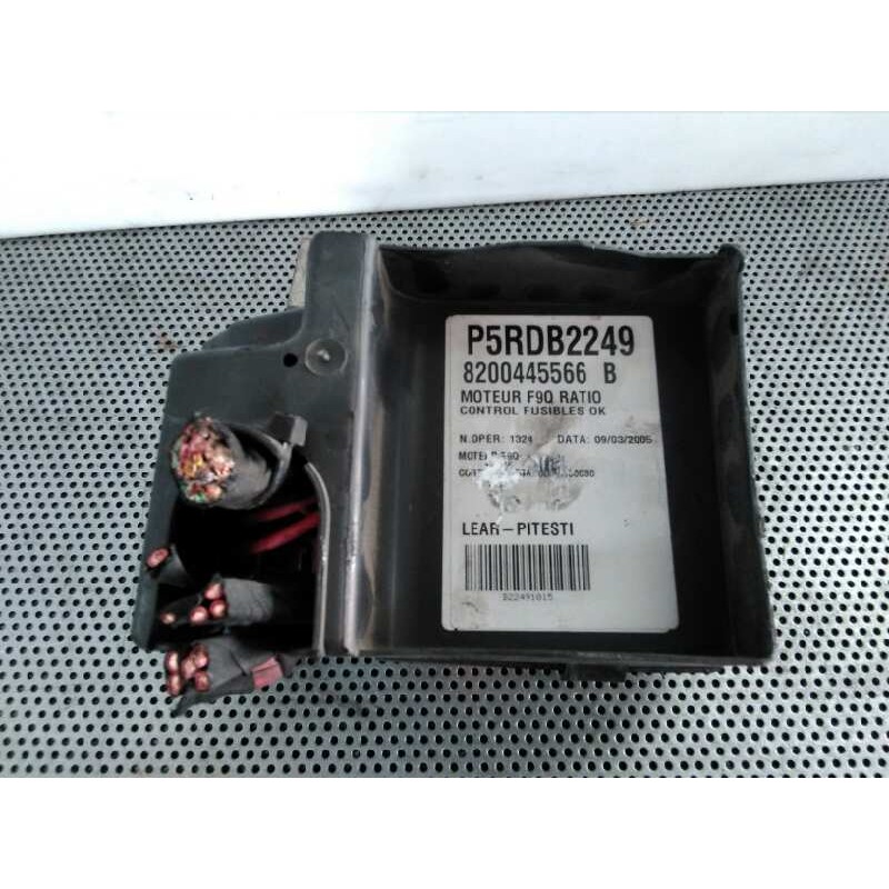 Recambio de caja reles / fusibles para renault laguna ii (bg0) 1.9 dci diesel referencia OEM IAM 8200445566B 3