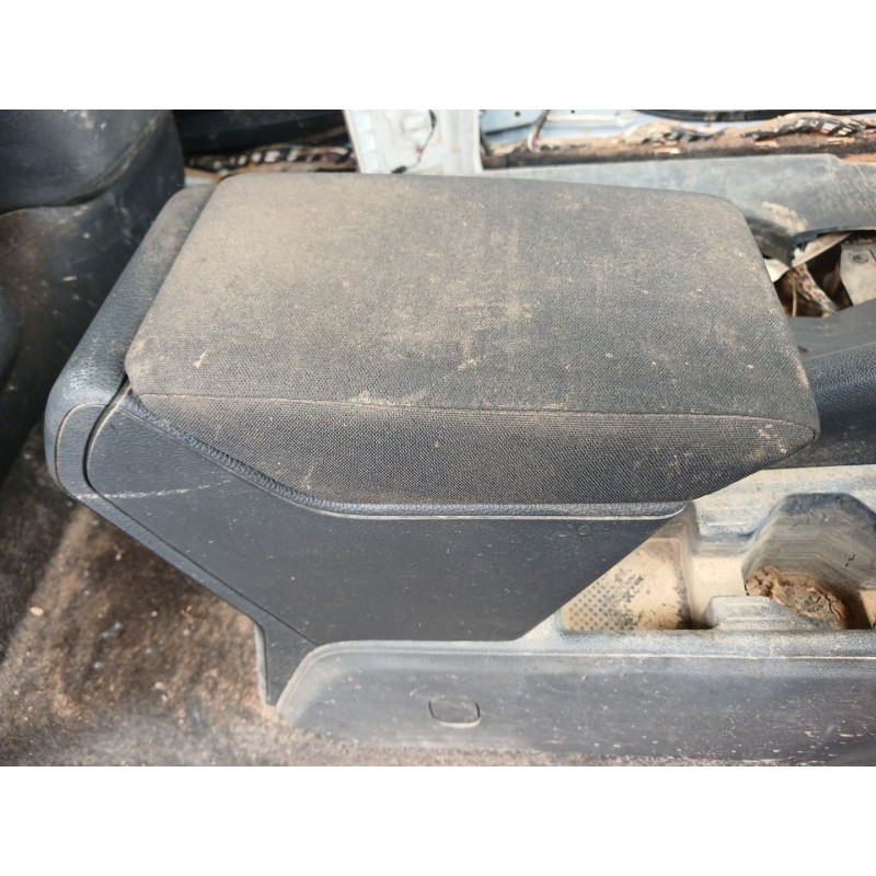 Recambio de apoyabrazos central para volkswagen taigo (cs1) 1.0 tsi referencia OEM IAM   