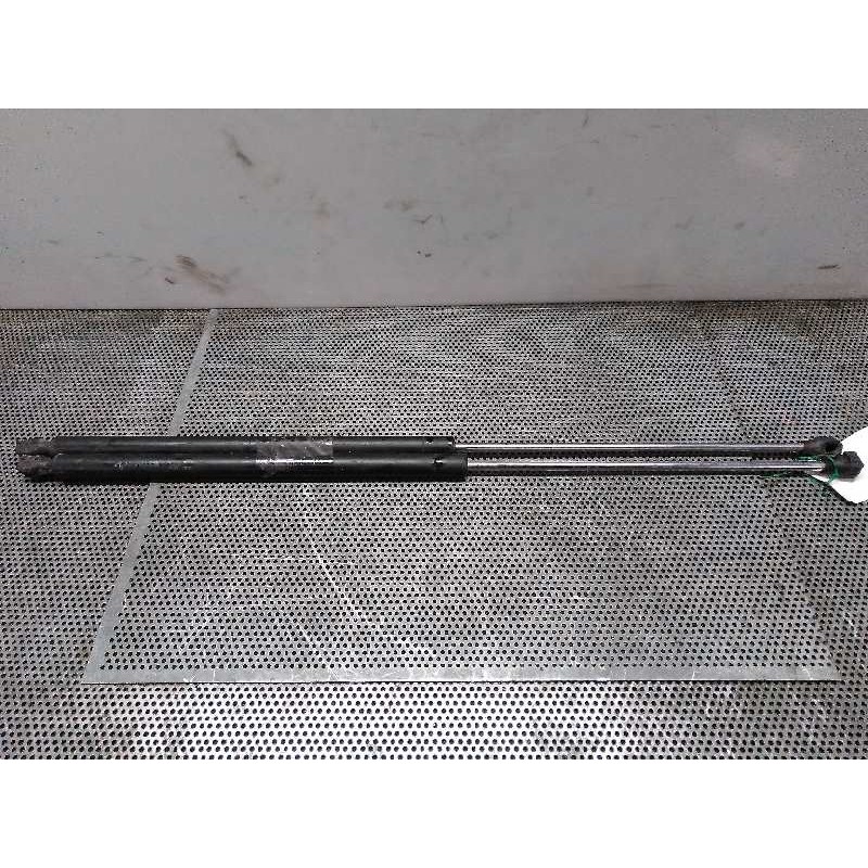 Recambio de amortiguadores maletero / porton para peugeot 106 (s2) referencia OEM IAM   