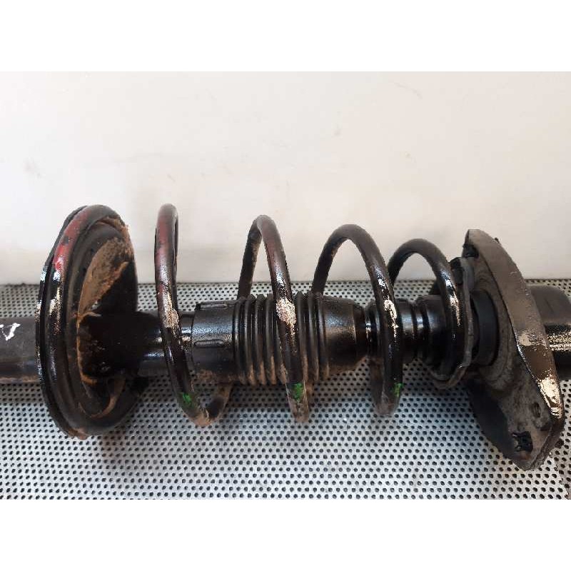 Recambio de amortiguador delantero izquierdo para fiat punto berl. (176) 75 s referencia OEM IAM 2
