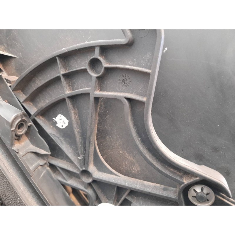 Recambio de guantera para opel astra h ber. 1.7 16v cdti referencia OEM IAM - Negro 2
