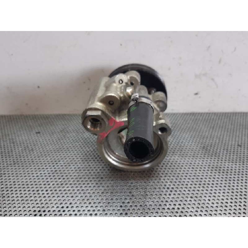 Recambio de bomba direccion para renault 19 (b/c/l53) referencia OEM IAM 7700417308 7700415198 26058572 2