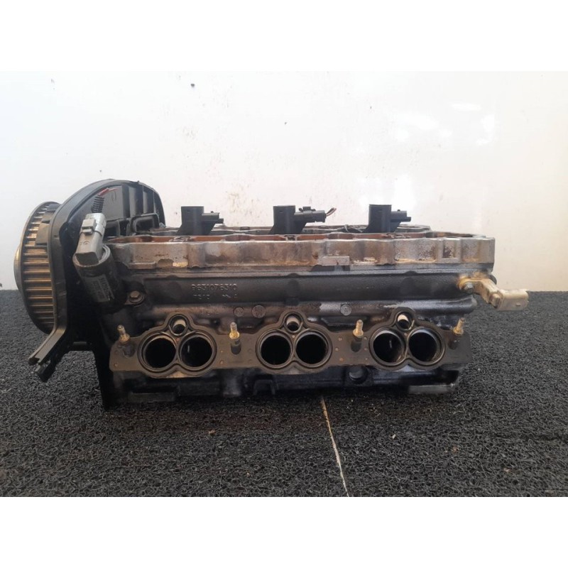 Recambio de culata para citroën c8 3.0 v6 exclusive automático referencia OEM IAM 9631076310  
