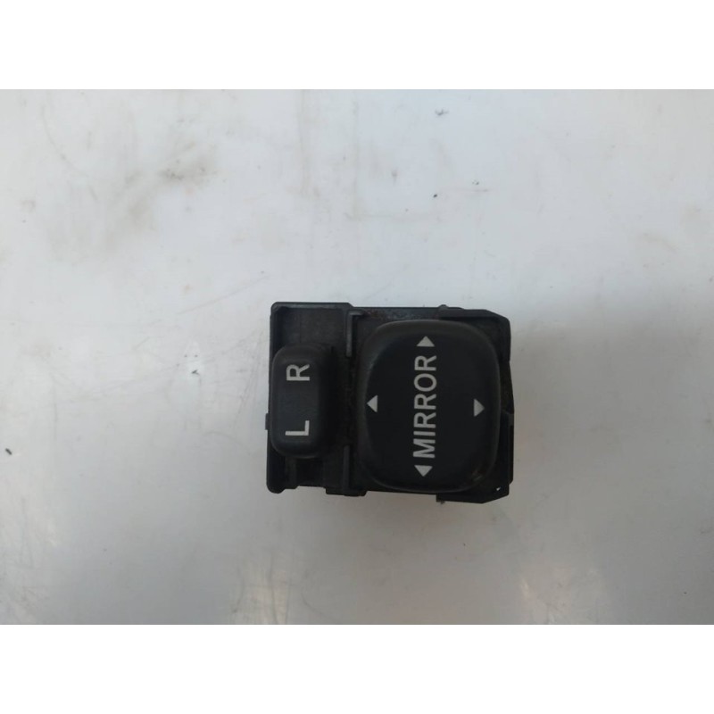 Recambio de mando retrovisor para toyota prius (nhw20) executive referencia OEM IAM 183574  