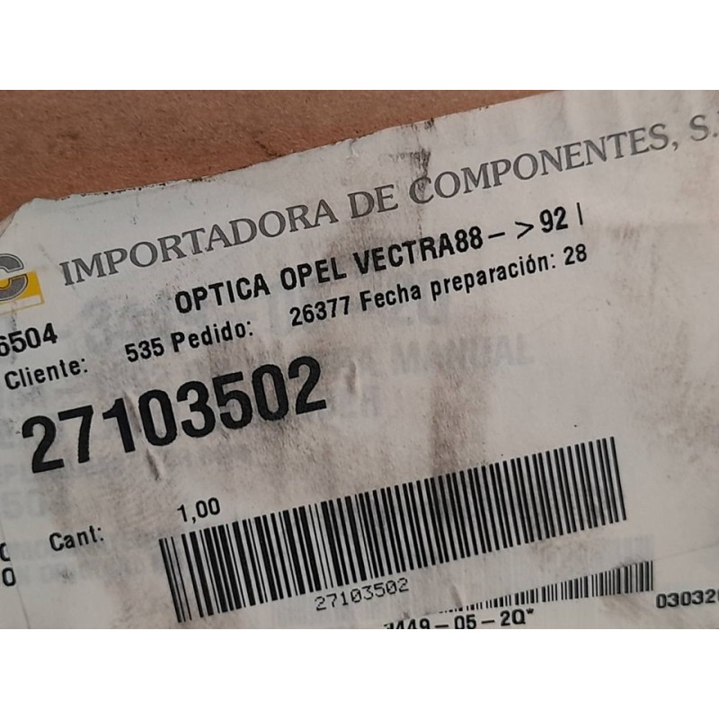 Recambio de faro derecho para opel vectra a referencia OEM IAM 27103502 26706 2