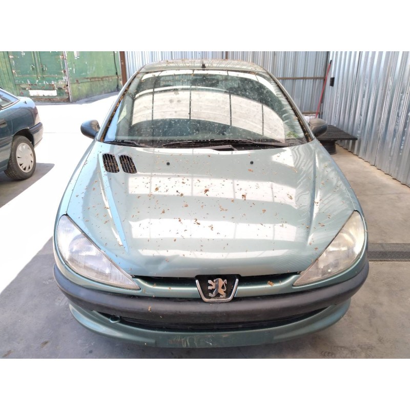 peugeot 206 berlina del año 1999