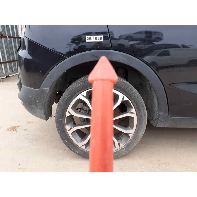 Recambio de aletin trasero derecho para ssangyong tivoli limited 4x2 referencia OEM IAM   