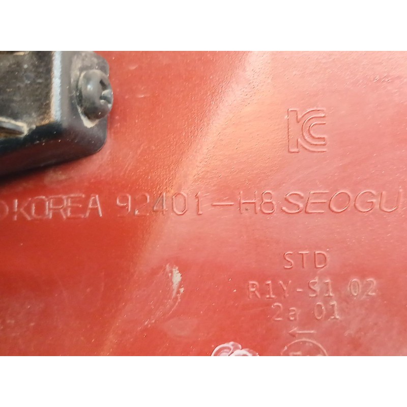 Recambio de piloto trasero izquierdo para kia stonic (ybcuv) concept referencia OEM IAM 92401H8 BC - Negro 2