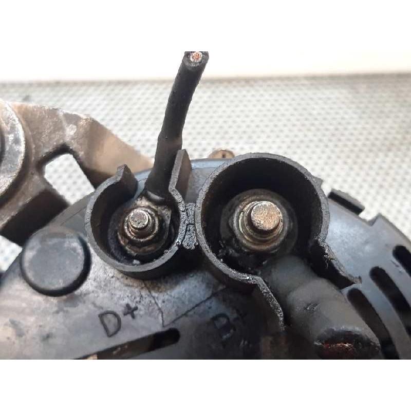 Recambio de alternador para fiat punto berl. (176) 75 s referencia OEM IAM 63321270 A115165A MAGNETI MARELLI 4