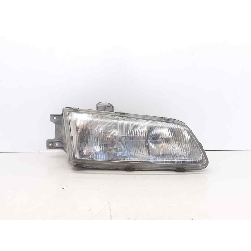 Recambio de faro derecho para hyundai h 1 starex h 1 starex td referencia OEM IAM 921024AXXX  