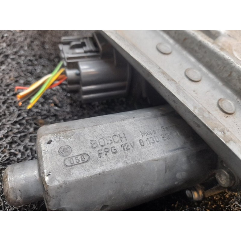 Recambio de elevalunas trasero izquierdo para jaguar x-type wagon 2.0 d executive referencia OEM IAM 0130821949 - Azul 2