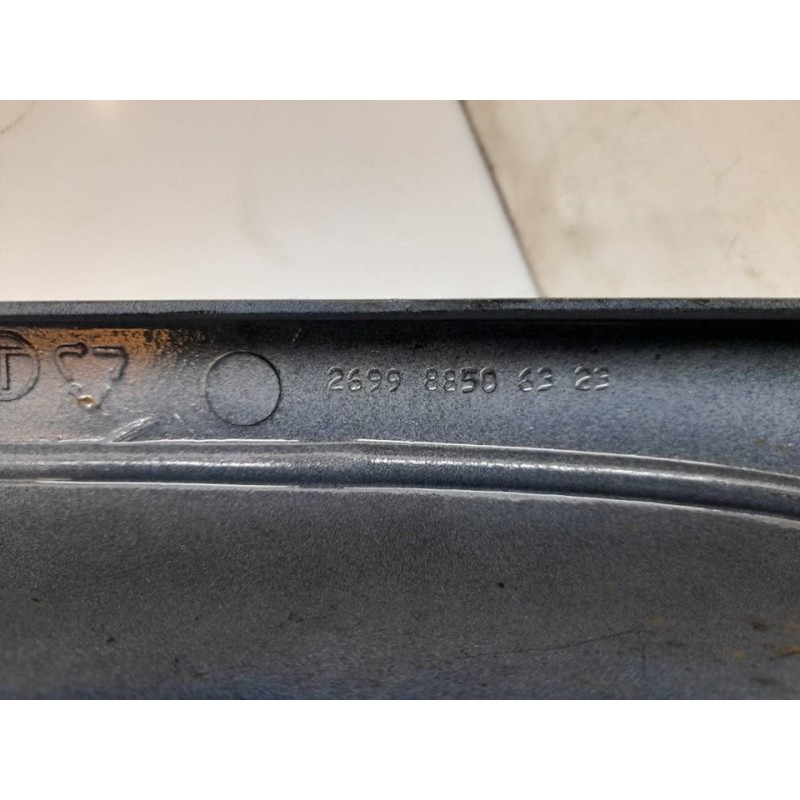 Recambio de rejilla delantera para tata safari 2.0 td referencia OEM IAM 269988506323 126406 3