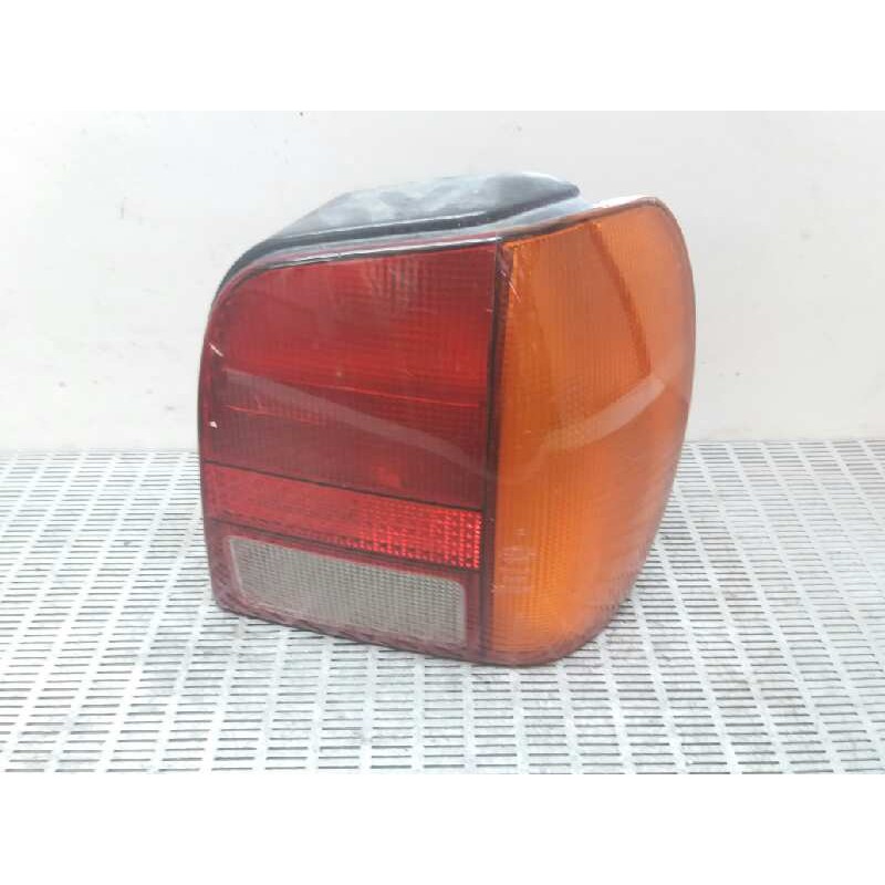Recambio de piloto trasero derecho para volkswagen polo berlina (6n1) 1.3 referencia OEM IAM   