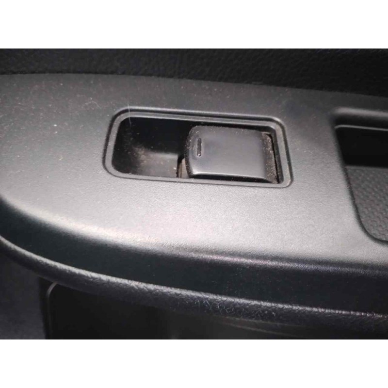 Recambio de mando elevalunas delantero derecho para subaru xv executive referencia OEM IAM   
