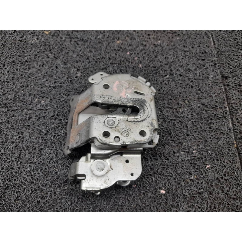 Recambio de cerradura puerta lateral derecha para dacia dokker ambiance referencia OEM IAM   