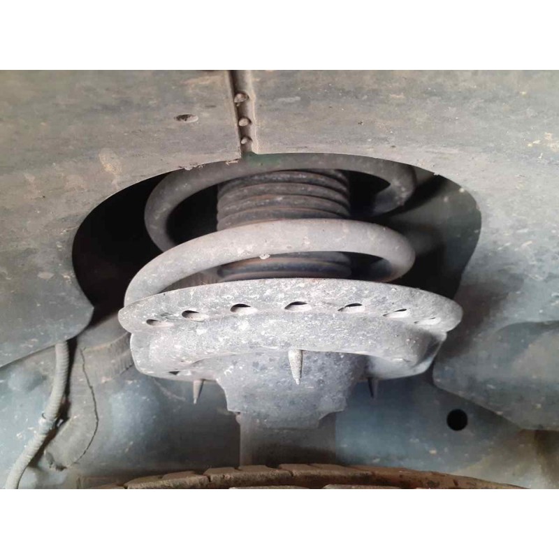 Recambio de amortiguador delantero izquierdo para ssangyong tivoli limited 4x2 referencia OEM IAM   