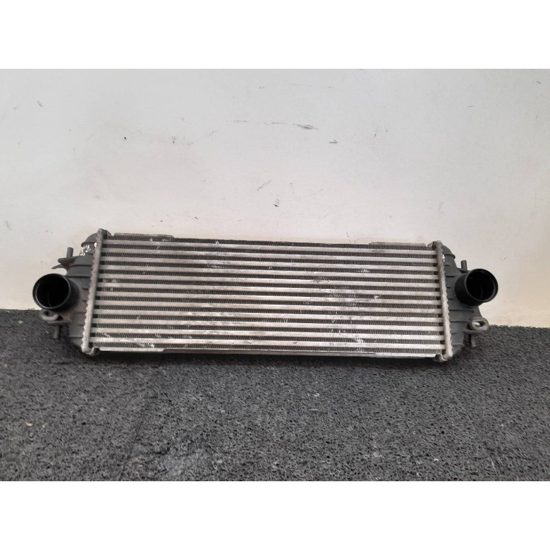Recambio de intercooler para renault trafic combi (ab 4.01) 6 - plazas, acristalado parcial 2,9t combi corto referencia OEM IAM - Blanco