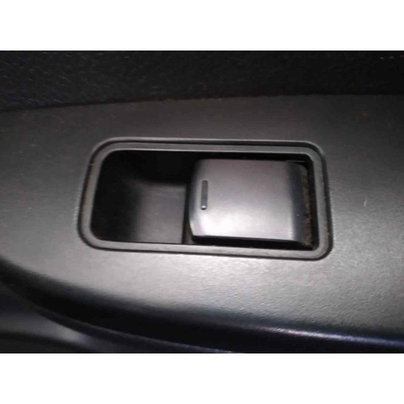 Recambio de mando elevalunas trasero derecho para subaru xv executive referencia OEM IAM   
