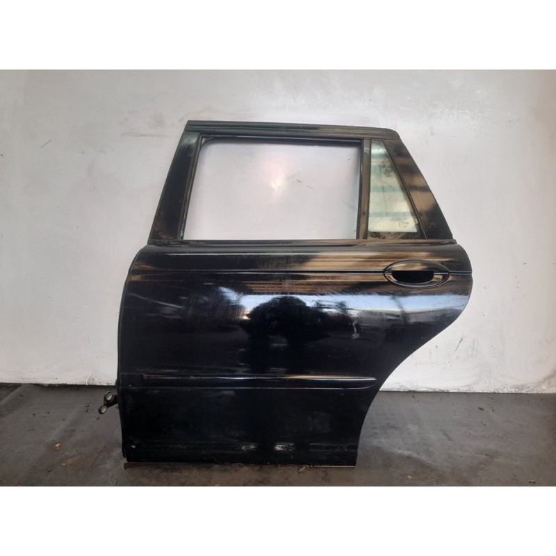 Recambio de puerta trasera izquierda para jaguar x-type wagon 2.0 d executive referencia OEM IAM   