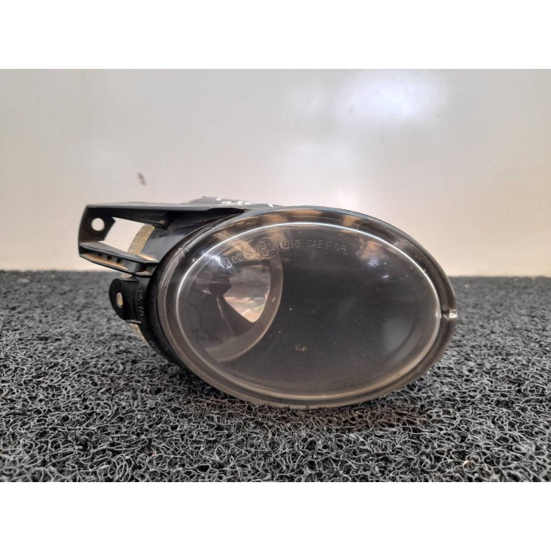 Recambio de faro antiniebla derecho para volkswagen passat variant (3c5) advance referencia OEM IAM 27129400RE  HELLA