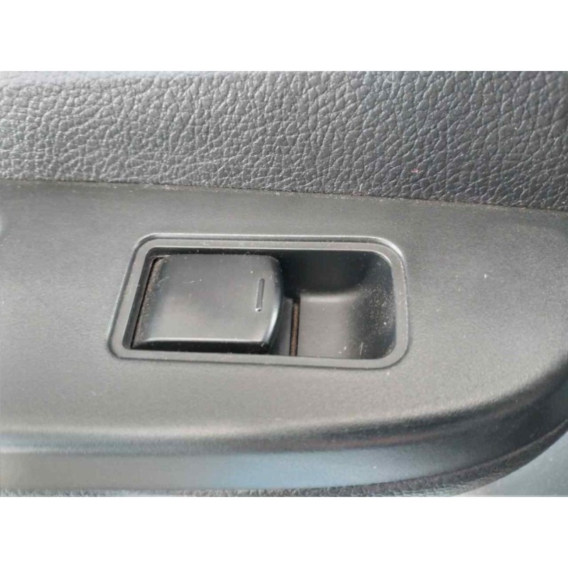 Recambio de mando elevalunas trasero izquierdo para subaru xv executive referencia OEM IAM   