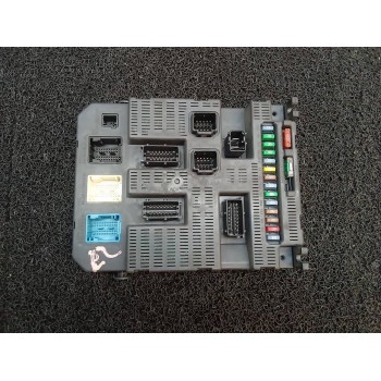 CAJA RELES / FUSIBLES 9663798180 