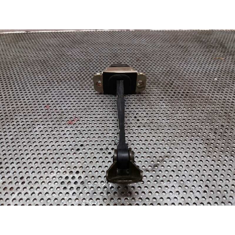 Recambio de retenedor puerta delantera derecha para chevrolet tacuma cdx referencia OEM IAM 2