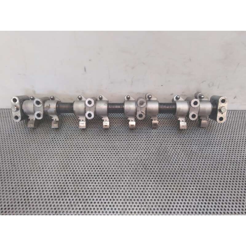 Recambio de eje balancines para nissan cabstar e 2.7 td referencia OEM IAM - Blanco 2