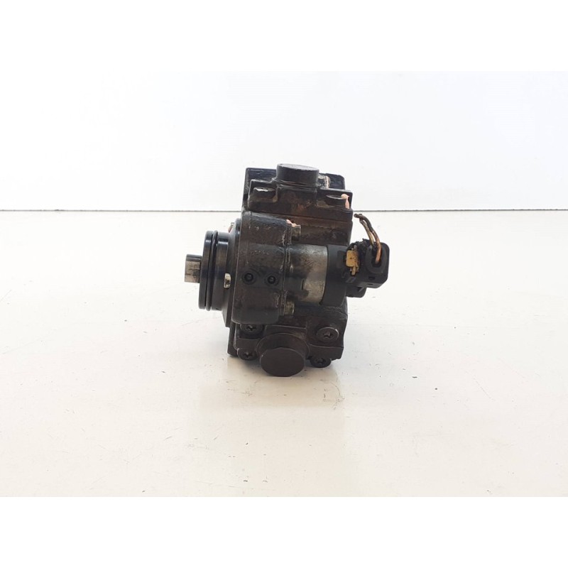 Recambio de bomba inyeccion para opel corsa d cosmo referencia OEM IAM 0445010157  BOSCH