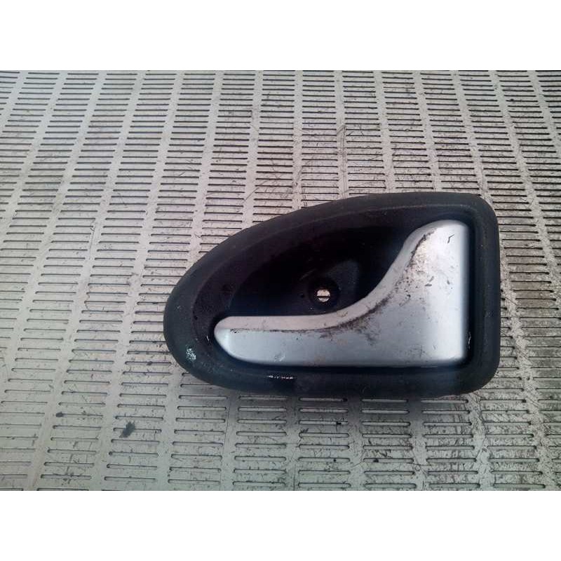 Recambio de maneta interior trasera derecha para renault megane i fase 2 berlina (ba0) 1.9 dti diesel cat referencia OEM IAM - Verde