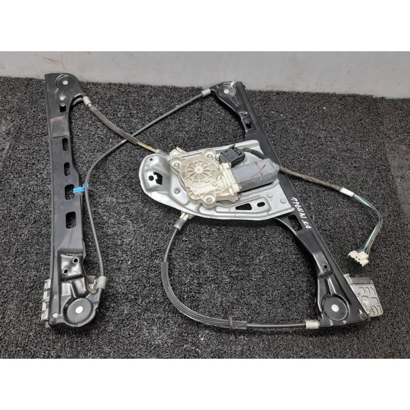 Recambio de elevalunas delantero izquierdo para mercedes-benz clase c (w203) familiar c 270 t cdi (203.216) referencia OEM IAM A