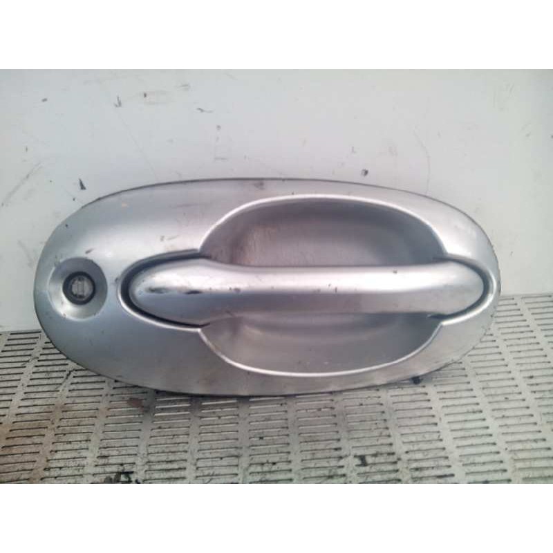 Recambio de maneta exterior delantera izquierda para kia carnival ii 2.9 crdi cat referencia OEM IAM   