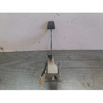 PEDAL EMBRAGUE 