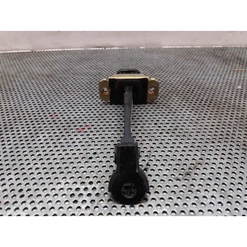 Recambio de retenedor puerta delantera izquierda para chevrolet tacuma cdx referencia OEM IAM 3