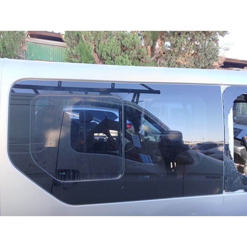 Recambio de luna lateral izquierdo para opel vivaro furgón/combi (07.2006 =>) combi 2.7t l1h1 referencia OEM IAM   