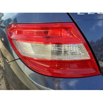 PILOTO TRASERO IZQUIERDO 2048200164L 