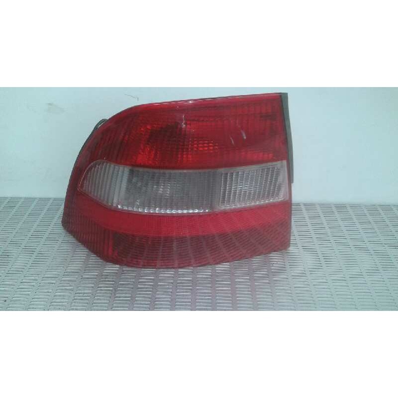 Recambio de piloto trasero izquierdo para opel vectra b berlina 2.0 dti referencia OEM IAM   