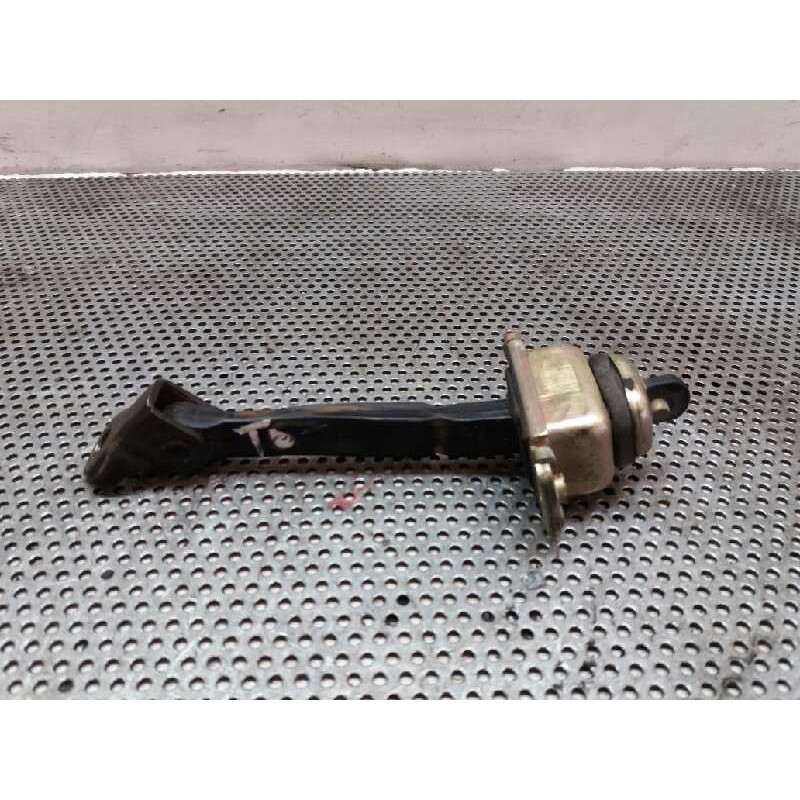 Recambio de retenedor puerta trasera derecha para chevrolet tacuma cdx referencia OEM IAM   