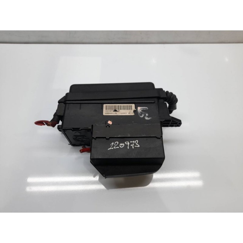 Recambio de caja reles / fusibles para bmw mini (r50,r53) one d referencia OEM IAM 155137130204 690660402 
