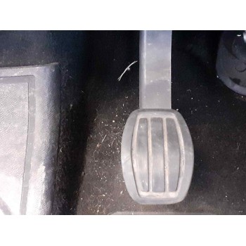 PEDAL EMBRAGUE 