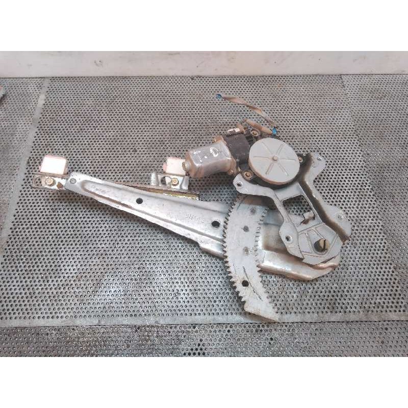Recambio de elevalunas trasero derecho para honda cr-v (rd1/3) 2.0 16v cat referencia OEM IAM   