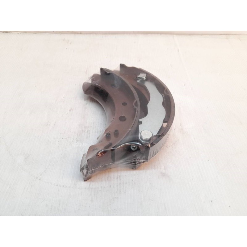 Recambio de juego de frenos traseros para nissan micra (k11) básico (k11) referencia OEM IAM 90R01203265 ADN14151 - Negro 2