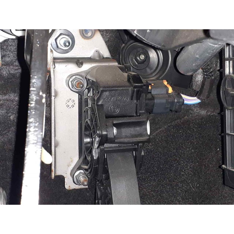 Recambio de potenciometro pedal para peugeot 308 style referencia OEM IAM 2