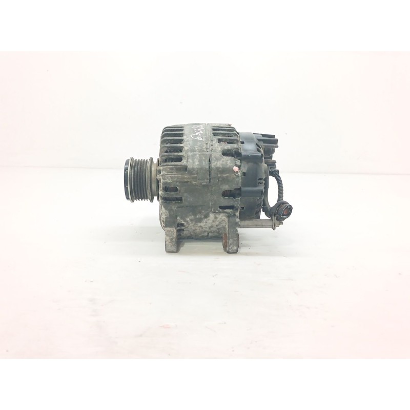 Recambio de alternador para volkswagen touran (1t1) conceptline referencia OEM IAM 06F903023C VALEO 
